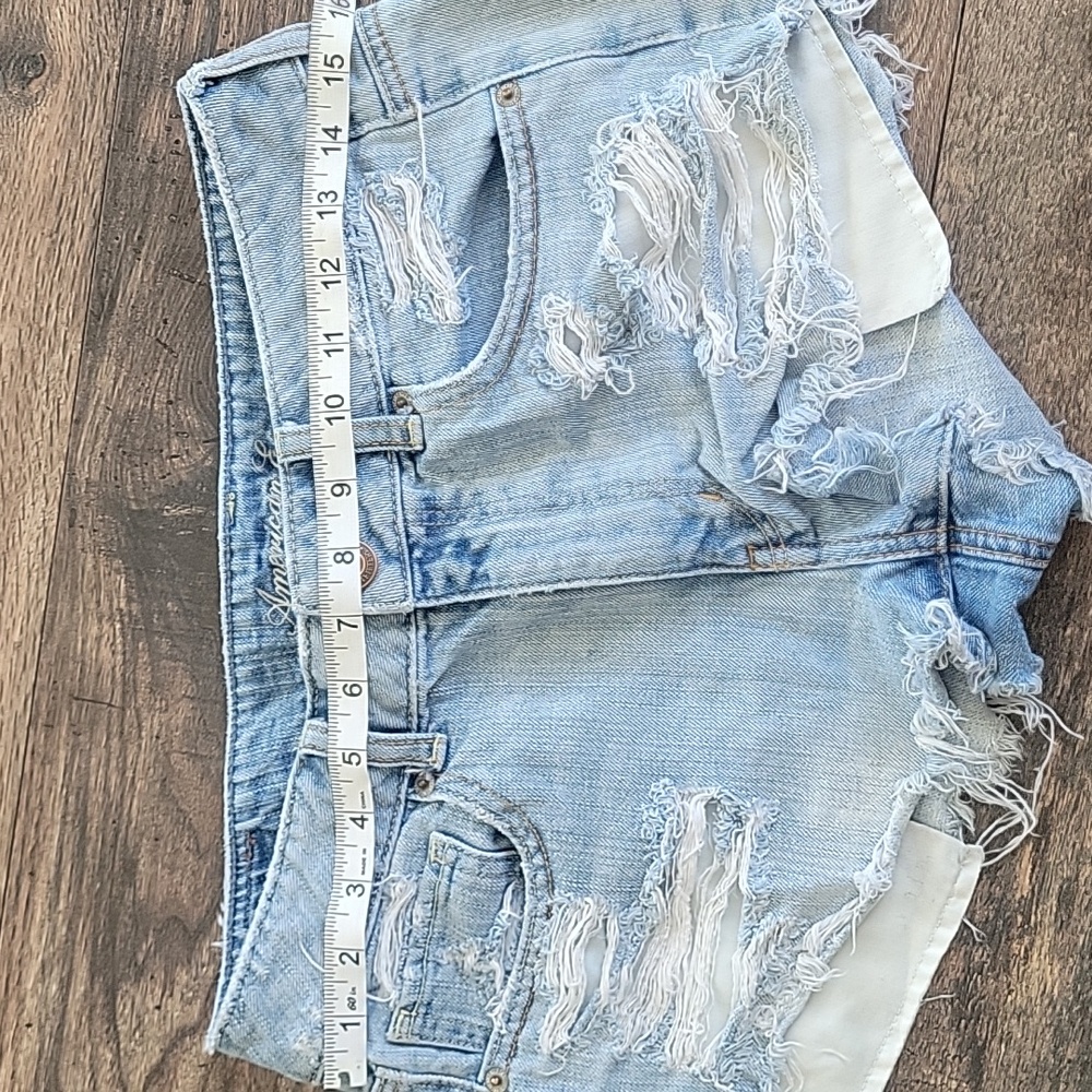 AE Short Denim Shorts - Picture 3 of 5